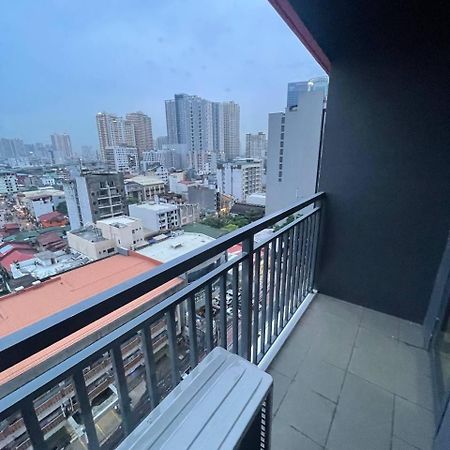Red Residences Chino Roces Makati Makati City Exteriér fotografie